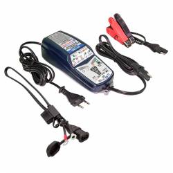 Cargador y mantenedor de baterías OPTIMATE 12 voltios para su moto. 2
